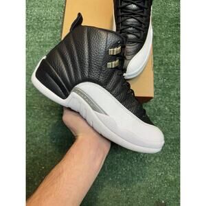 Jordan Retro 12 Playoffs Size 8.5
